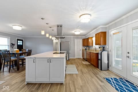 Photo of 10421 Hillsdale Drive, Carmel, IN