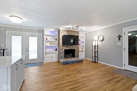 Photo of 10421 Hillsdale Drive, Carmel, IN