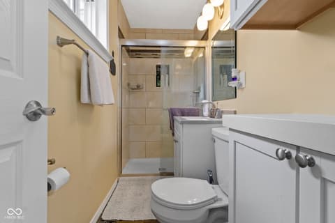 Photo of 10421 Hillsdale Drive, Carmel, IN