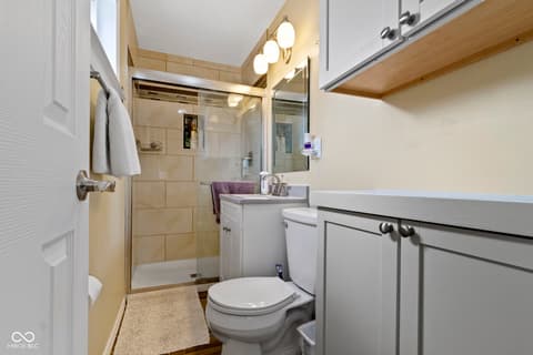 Photo of 10421 Hillsdale Drive, Carmel, IN