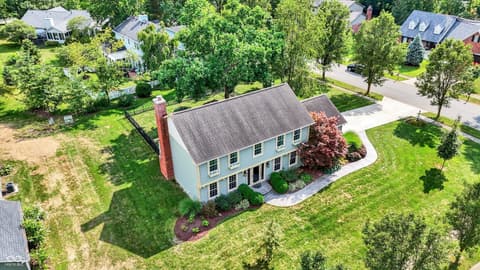 Photo of 303 Scarborough Way, Noblesville, IN