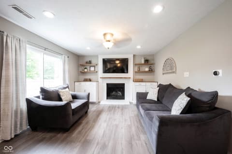Photo of 10982 Gate Circle, Fishers, IN