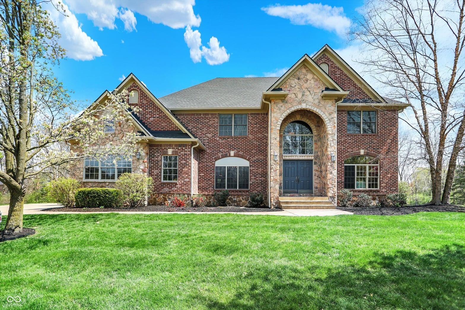 Front exterior at 3940 Woodcrest Court, Westfield, IN
