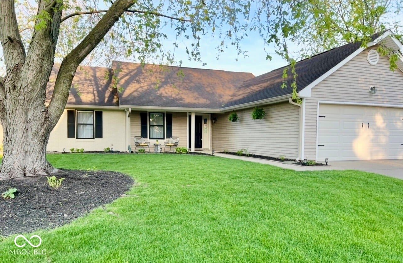 Photo of 12005 Hardwick Drive, Fishers, IN