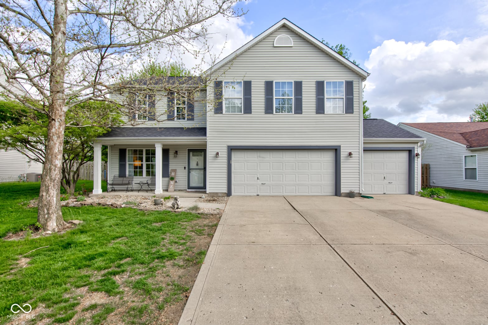 Photo of 18980 Bladed Mills Drive, Noblesville, IN