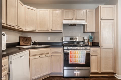 Kitchen at 9575 Thradd Street, Fishers, IN