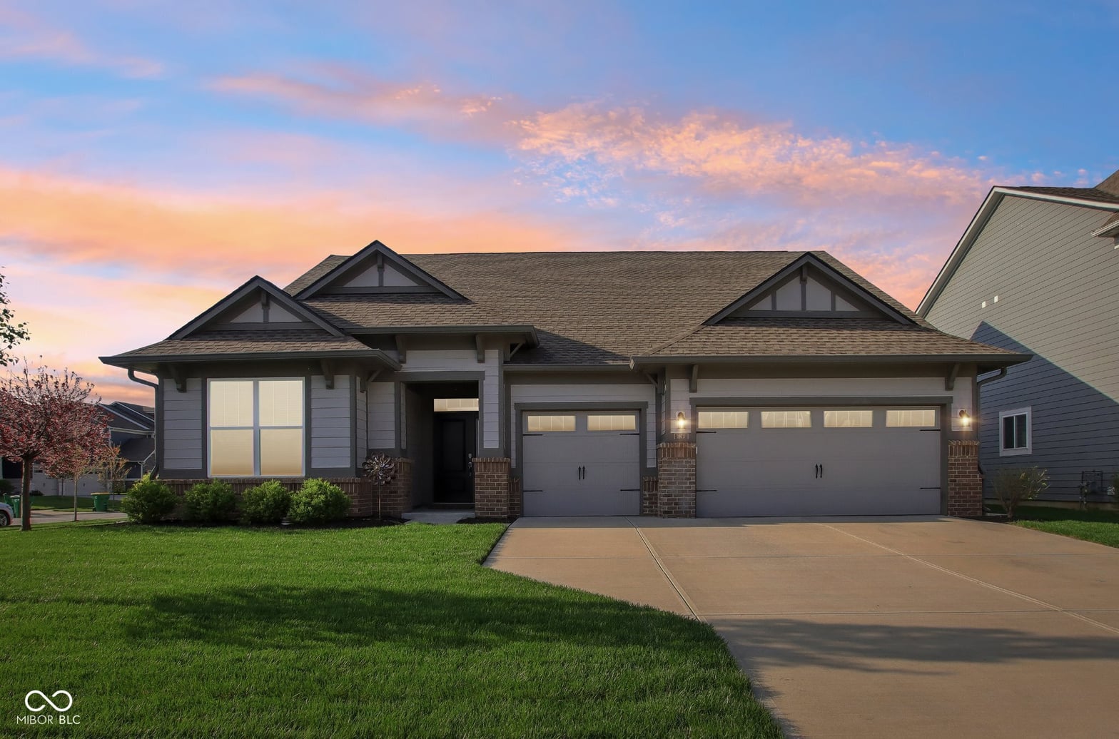 Photo of 1973 Mobley Drive, Westfield, IN