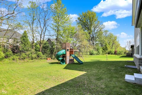 Yard at 14349 Marsdale Place, Carmel, IN