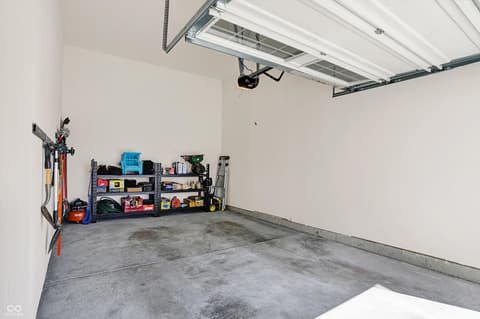 Garage at 14349 Marsdale Place, Carmel, IN