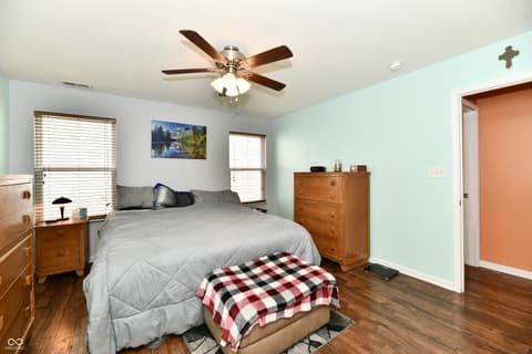Photo of 921 Kimberly Avenue, Westfield, IN