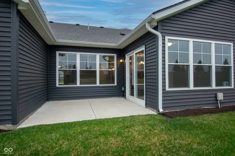 Photo of 7141 Lillian Place, Cumberland, IN