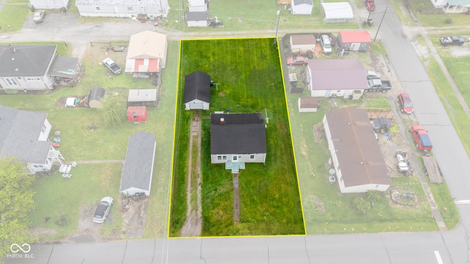 Photo of 402 E Bard Street, Crothersville, IN