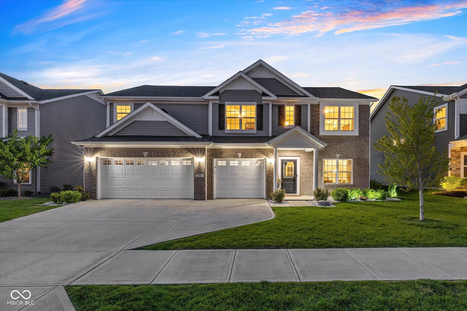 Photo of 900 Parker Lane, Westfield, IN