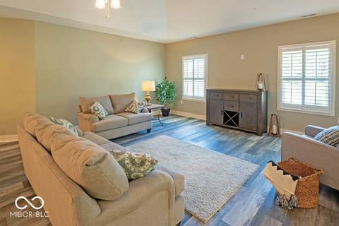 Photo of 324 Blue River Drive, Knightstown, IN
