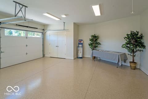 Photo of 324 Blue River Drive, Knightstown, IN
