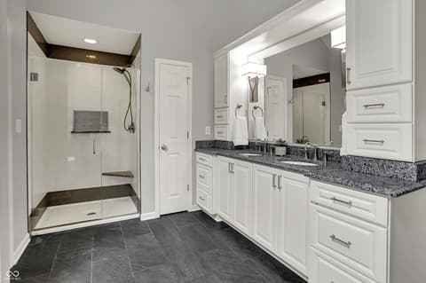 Primary bathroom at 13494 Dallas Lane, Carmel, IN