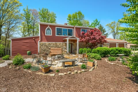 6517 Snug Harbour Lane