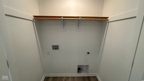 Laundry room at 1385 Division Street, Noblesville, IN