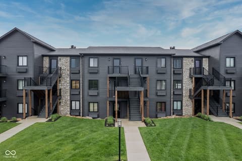 102 Clarendon Drive