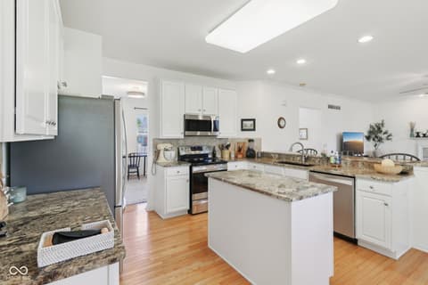 Photo of 14162 Nicholas Drive, Carmel, IN