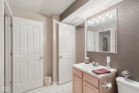 Photo of 14162 Nicholas Drive, Carmel, IN
