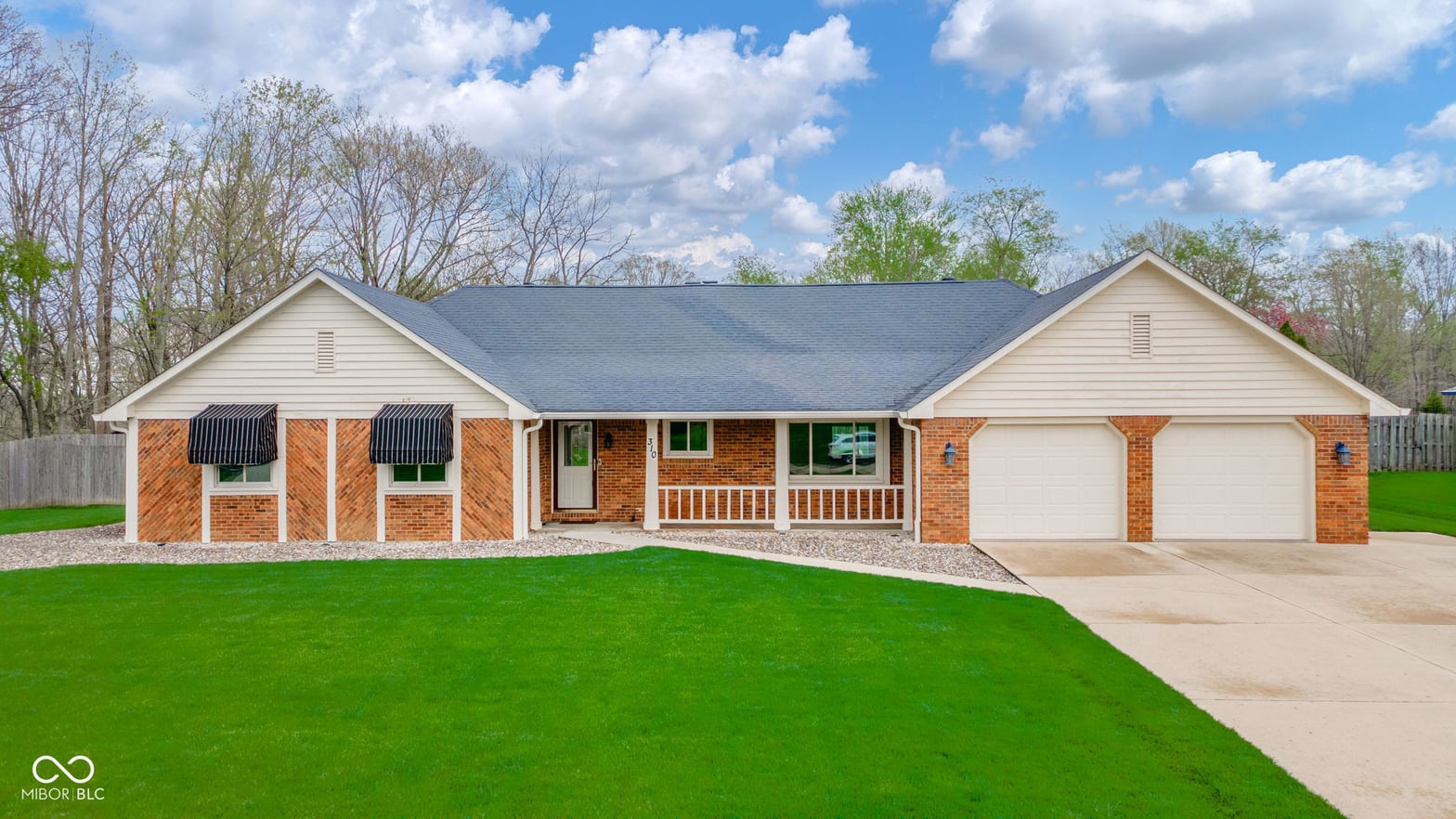 Front exterior at 310 Edgewood Place E, Anderson, IN