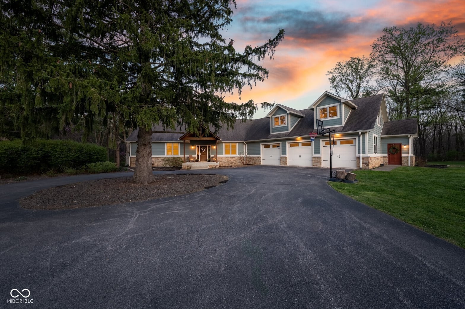 Photo of 15617 Westfield Boulevard, Carmel, IN