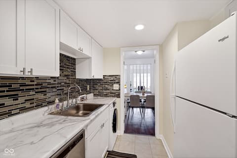 Photo of 7472 Countrybrook Drive, Indianapolis, IN