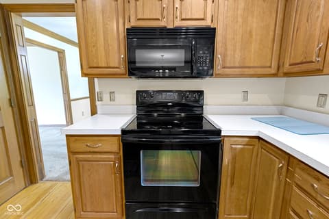 Kitchen at 960 Arrowwood Drive, Carmel, IN