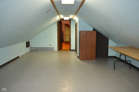 Bonus room at 931 Beech Drive, Greenwood, IN