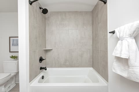 Bathroom at 16457 Gleneagles Court, Noblesville, IN