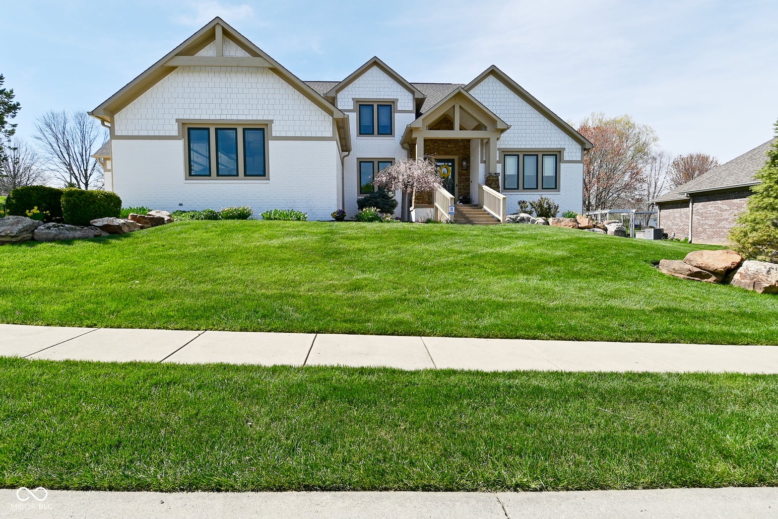 Photo of 728 Christin Court, Plainfield, IN