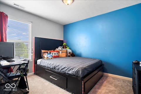 Photo of 15332 Atkinson Drive, Noblesville, IN