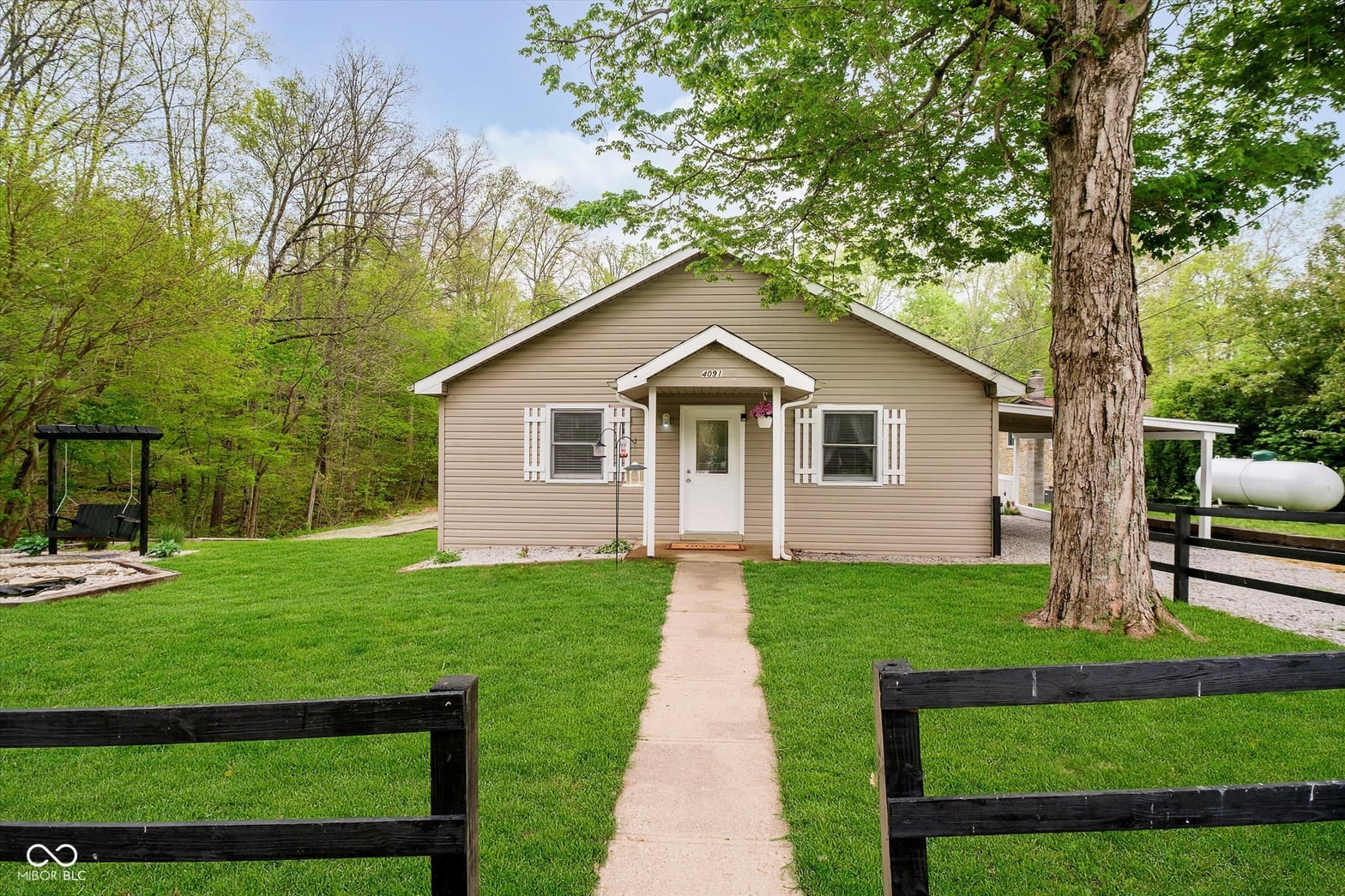 Photo of 4091 W Briarwood Lake S Drive, Monrovia, IN