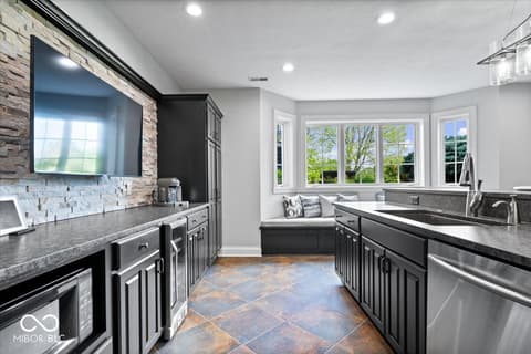 Photo of 12399 Lynnwood Boulevard, Carmel, IN