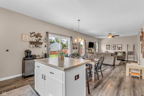 Kitchen at 401 Shadetree Lane, Sheridan, IN