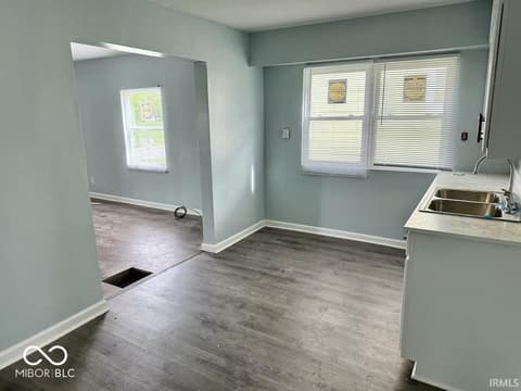 Dining room at 1715 S Madison Street, Muncie, IN