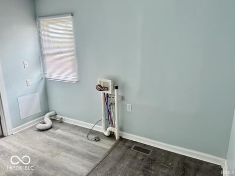 Laundry room at 1715 S Madison Street, Muncie, IN