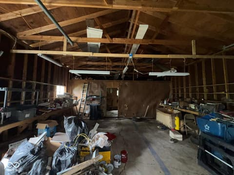 Garage at 10361 E 30th Street, Indianapolis, IN