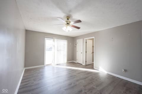 Photo of 8066 Cardinal cove Drive E, Indianapolis, IN
