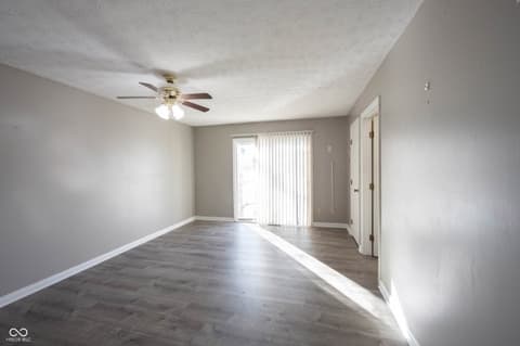 Photo of 8066 Cardinal cove Drive E, Indianapolis, IN