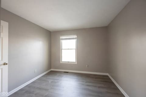 Photo of 8066 Cardinal cove Drive E, Indianapolis, IN