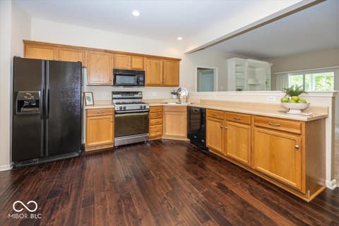 Photo of 11473 Rainbow Falls Lane, Fishers, IN