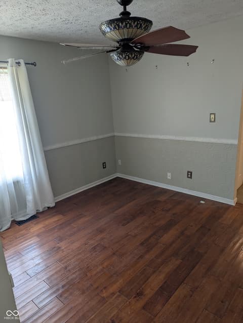 Home office at 5043 Harway Court, Indianapolis, IN