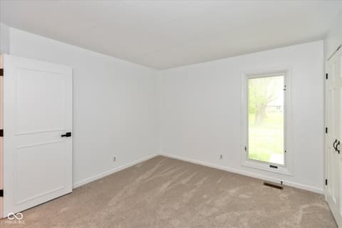 Photo of 12290 Charing Cross Road, Carmel, IN