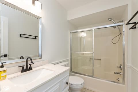 Photo of 12290 Charing Cross Road, Carmel, IN