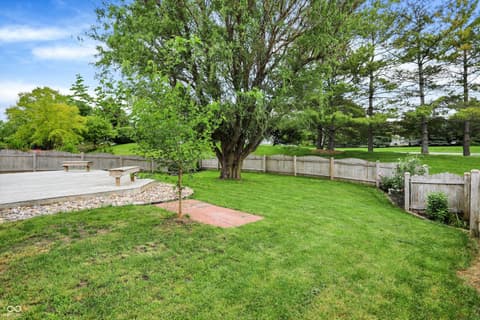 Photo of 12257 Driftstone Drive, Fishers, IN
