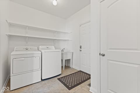 Laundry room at 608 East 21st Street, Indianapolis, IN