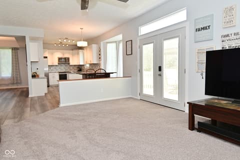 Living room at 8627 Lansdowne Drive, Fishers, IN