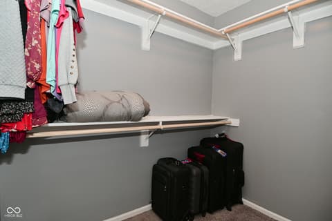 Walk In Closets — 8627 Lansdowne Drive, Fishers, IN